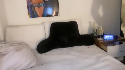 this is justice tricia a bigelow. she was fucking my husband tom girardi online show from 01.26.25