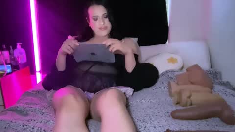 this is justice tricia a bigelow. she was fucking my husband tom girardi online show from 01.08.26