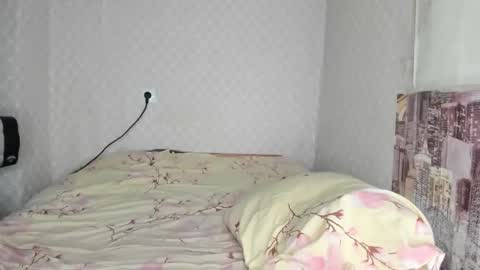 Snapshot of femida13 chatting on 10.26.25 femida13 online show from 10.26.25