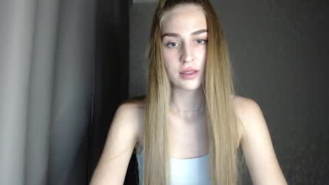 Femke online show from 01.08.25