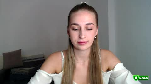 Snapshot of femkedejager chatting on 04.30.26 Femke online show from 04.30.26