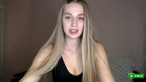 Snapshot of femkedejager chatting on 05.29.26 Femke online show from 05.29.26
