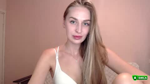 Snapshot of femkedejager chatting on 08.04.26 Femke online show from 08.04.26