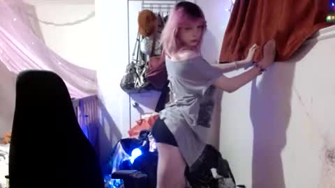 fempue online show from 03.27.26