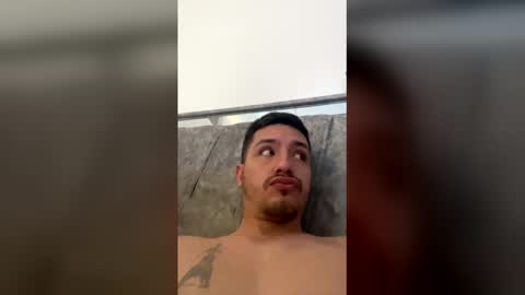 Snapshot of femsex122_ chatting on 02.01.26 Nico online show from 02.01.26