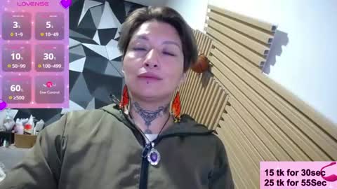 Snapshot of fenix_purple chatting on 06.20.26 FENIX online show from 06.20.26