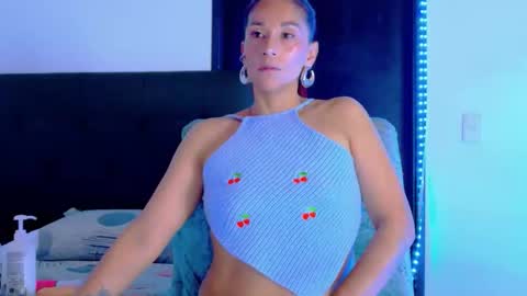 stefannia online show from 01.17.26