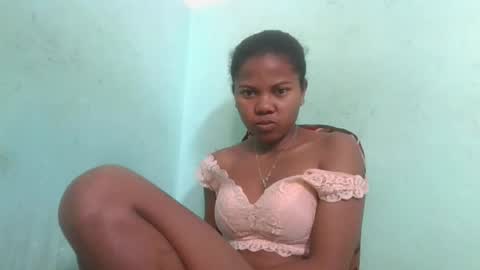 Snapshot of fenou122745 chatting on 10.21.25 fenou122745 online show from 10.21.25