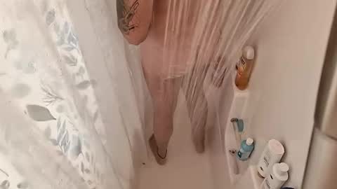 Snapshot of fenrir226453 chatting on 10.09.25 fenrir226453 online show from 10.09.25