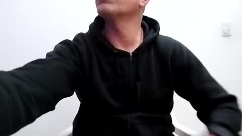 Snapshot of fer797 chatting on 11.03.25 Fernando online show from 11.03.25