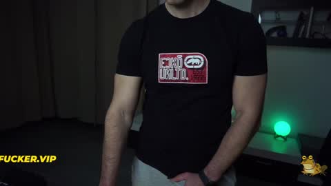 Snapshot of feral_fk chatting on 01.27.25 Feral Fucker online show from 01.27.25