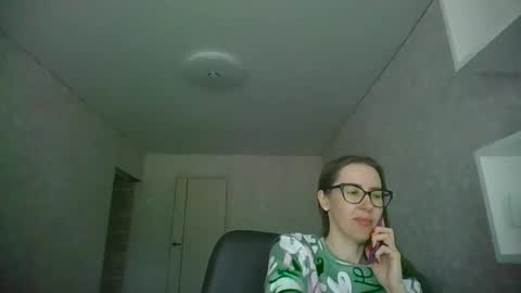Snapshot of feraliss chatting on 05.31.26 feraliss online show from 05.31.26