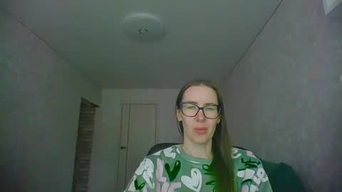 Snapshot of feraliss chatting on 06.01.26 feraliss online show from 06.01.26