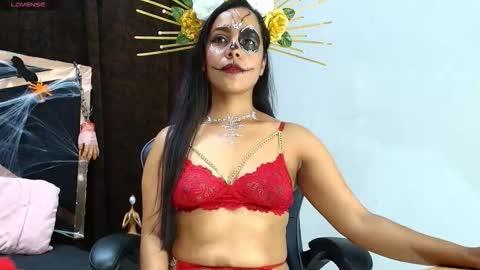 Fernandabrown s online show from 11.02.25