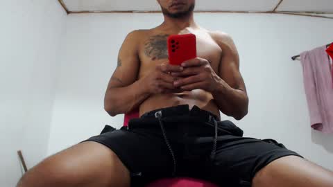 Snapshot of fernandez_latinblack chatting on 12.07.24 fernandez_latinblack online show from 12.07.24