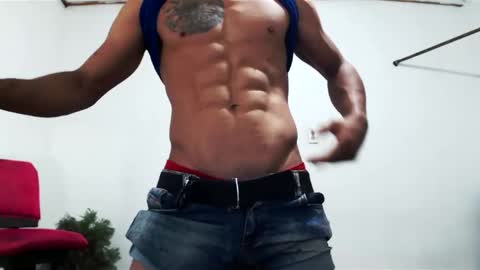 Snapshot of fernandez_latinblack chatting on 12.17.24 fernandez_latinblack online show from 12.17.24