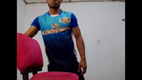 Snapshot of fernandez_latinblack chatting on 01.23.25 fernandez_latinblack online show from 01.23.25