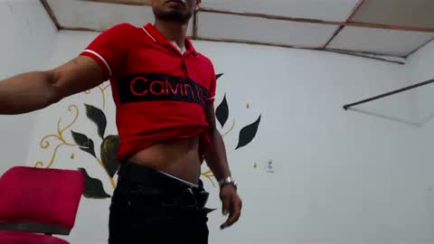 Snapshot of fernandez_latinblack chatting on 02.23.25 fernandez_latinblack online show from 02.23.25