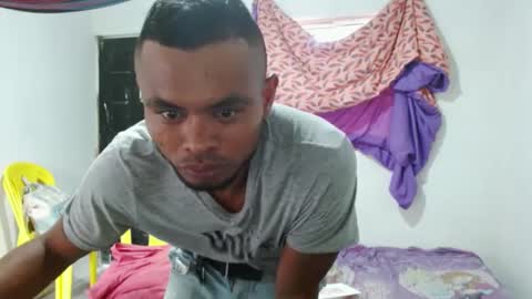 Snapshot of fernandez_latinblack chatting on 03.05.25 fernandez_latinblack online show from 03.05.25