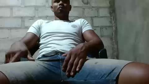 Snapshot of fernandez_latinblack chatting on 10.16.25 fernandez_latinblack online show from 10.16.25