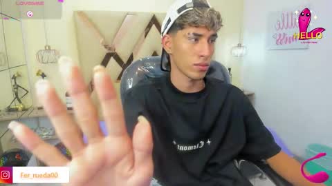 Snapshot of ferphoenix_ chatting on 11.03.25 FER PHOENIX online show from 11.03.25