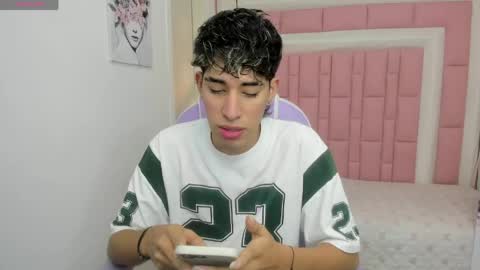 FER PHOENIX online show from 04.23.26