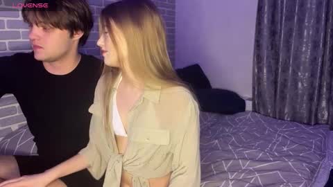 Snapshot of fetchingcouplee chatting on 10.05.25 Tina and Tomas online show from 10.05.25