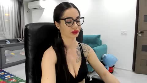 Catalea DM online show from 01.16.25