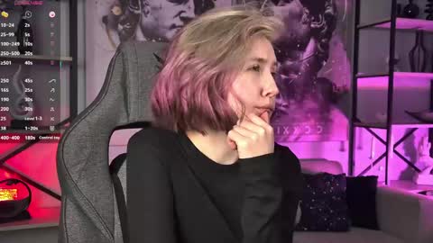 Snapshot of fetishrey chatting on 05.09.26 Rey online show from 05.09.26