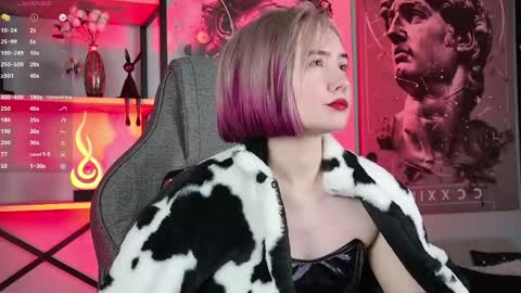 Snapshot of fetishrey chatting on 05.26.26 Rey online show from 05.26.26