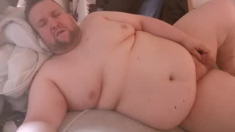 Snapshot of fettebifotze28h chatting on 07.22.26 Cow Sow online show from 07.22.26