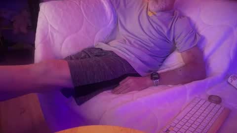 ff_pig online show from 11.06.25