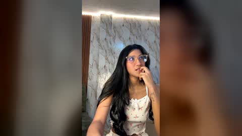 Freyja  online show from 02.14.26