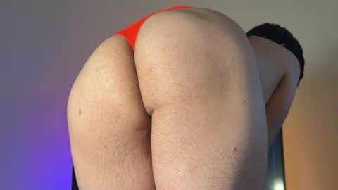 Snapshot of ffruityboy chatting on 05.08.26 Fruity Boy online show from 05.08.26