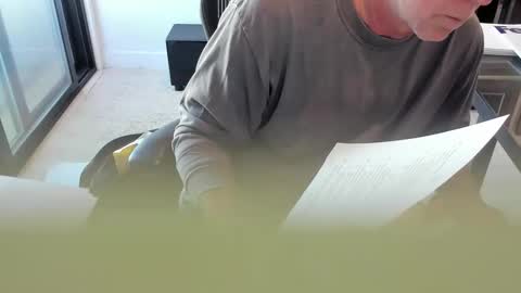 Snapshot of fhetzl chatting on 11.09.25 fhetzl online show from 11.09.25