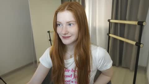 Snapshot of fiamoor chatting on 11.04.25 Fia online show from 11.04.25