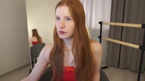 Snapshot of fiamoor chatting on 11.17.25 Fia online show from 11.17.25