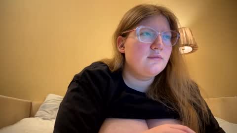 Sophie online show from 12.03.24