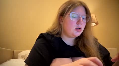 Sophie online show from 12.16.24