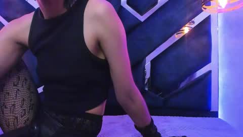   online show from 01.07.25