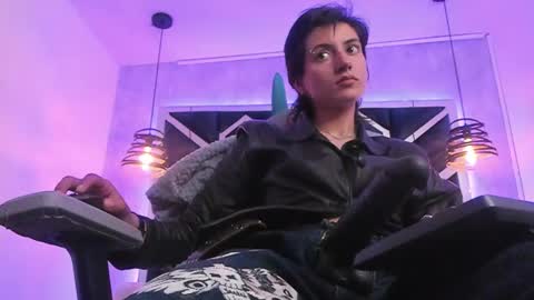   online show from 01.10.25