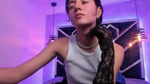   online show from 01.11.25