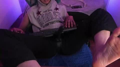   online show from 01.12.25