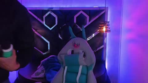   online show from 01.16.25