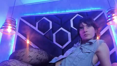   online show from 02.27.25