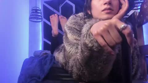   online show from 03.07.25