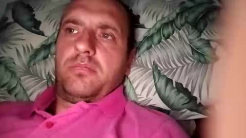 Snapshot of figonik chatting on 10.07.25 Nick online show from 10.07.25