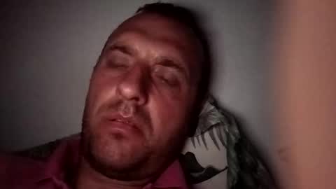 Snapshot of figonik chatting on 11.01.25 Nick online show from 11.01.25