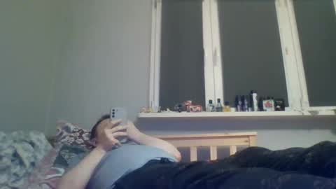 Snapshot of filipek757 chatting on 10.04.25 filipek757 online show from 10.04.25