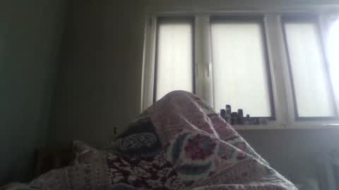 Snapshot of filipek757 chatting on 10.15.25 filipek757 online show from 10.15.25